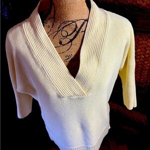 Chico’s v-neck pullover